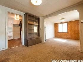 5th image of 181 E Gregson Ave