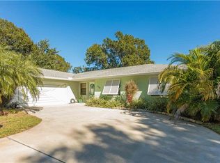 530 11th Ct, Vero Beach, FL 32962