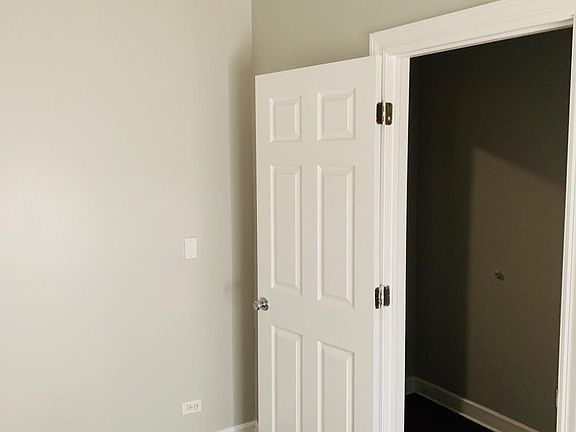 5th image of 6216 S Evans Ave #1