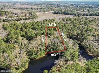21 Blake Ln, Seabrook, SC 29940
