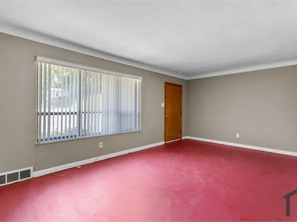4605 Edgewood Blvd, Saint Louis, MO 63121