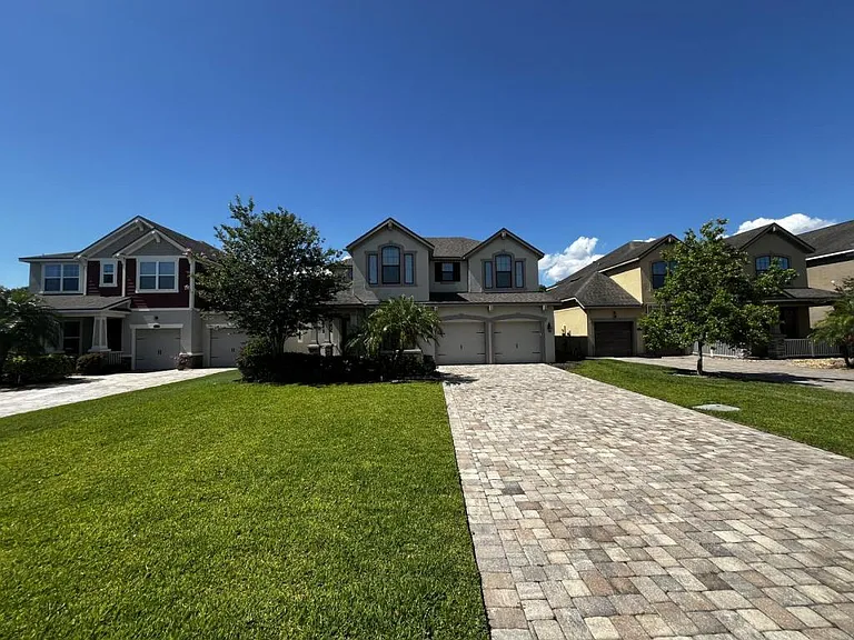 12330 Streambed Dr — Photo 35