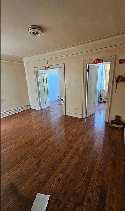 2nd image of 6309 10th Ave