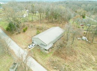 E 304th Rd, Grove, OK 74344