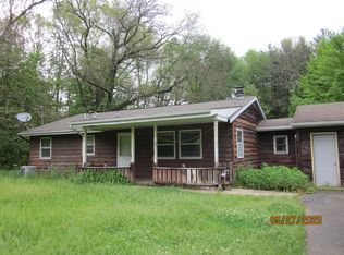 16501 32nd St, Gobles, MI 49055