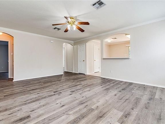 5th image of 200 Mesa Dr
