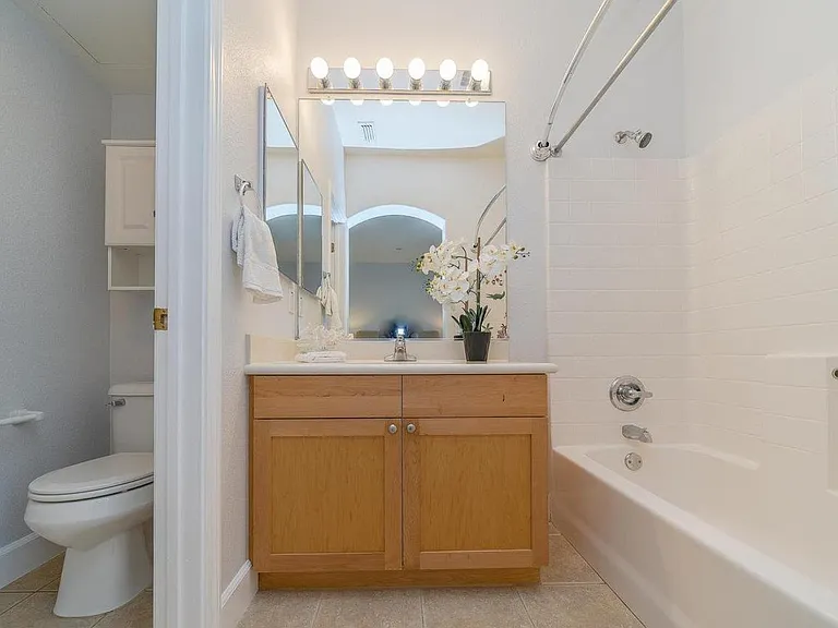 117 Serenity Pl — Photo 39