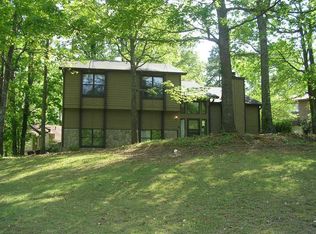 8602 Dogwood Ct, Douglasville, GA 30135
