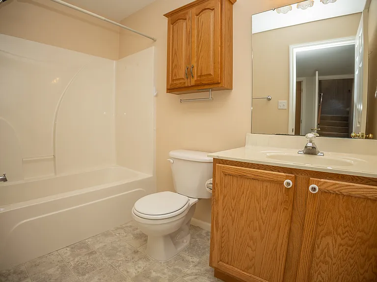 3725 Oxford Rd — Photo 31