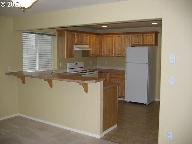 1st image of 5718 NE 135th Ave