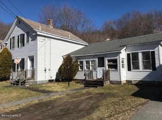 17 Bryant St, North Adams, MA 01247