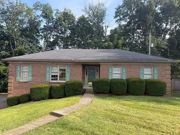 3rd image of 1112 Pepperhill Cir