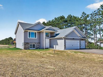 2130 357th Ave NE, Cambridge, MN, 55008