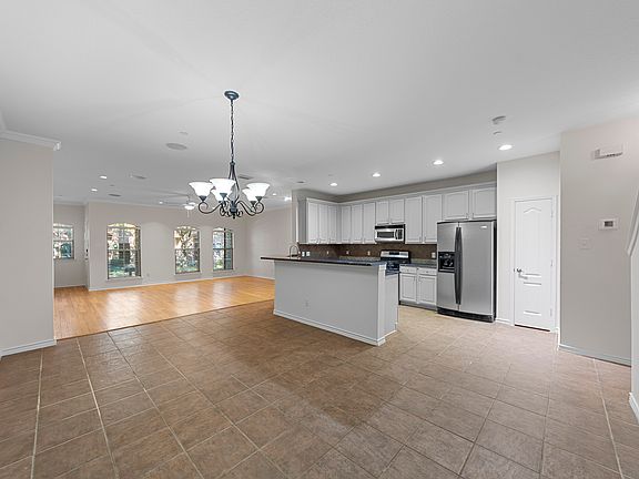 5th image of 6717 Firenze Ln