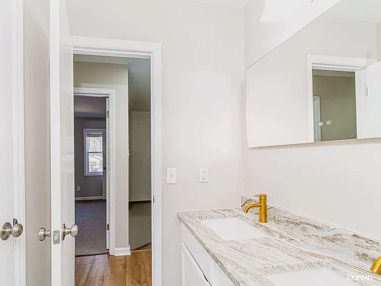 3019 Sprucewood Dr — Photo 6