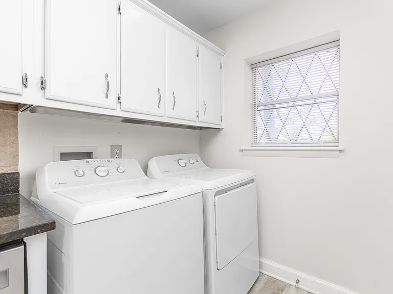Washer/ Dryer Hookups in Kitchen