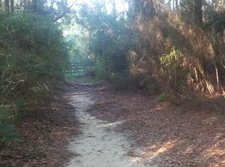 8212 Bucket Creek Rd, Milton, FL 32570