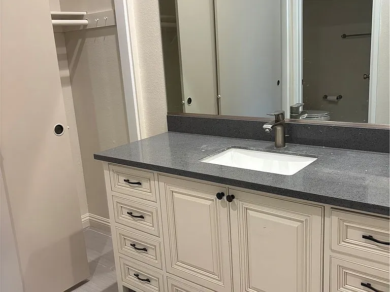 2160 Nadula Dr — Photo 17