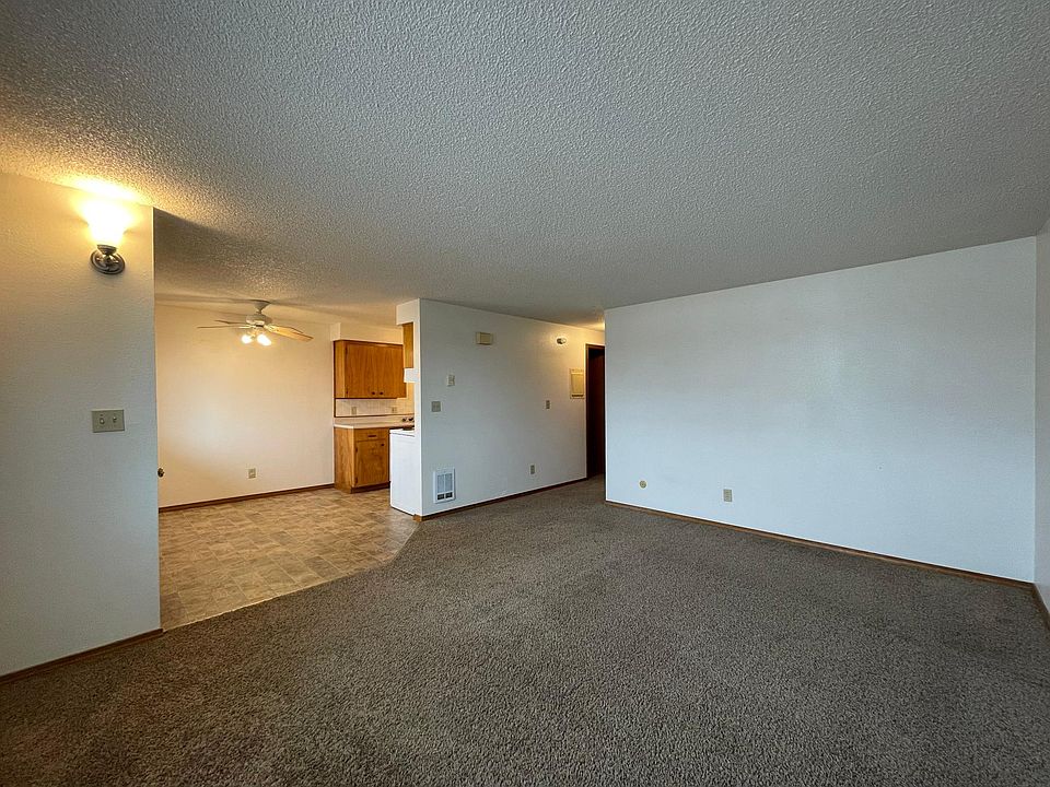 1st image of 406 E Percival St #4