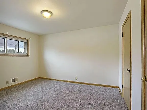 6823 W Wedgewood Dr #1 — Photo 9
