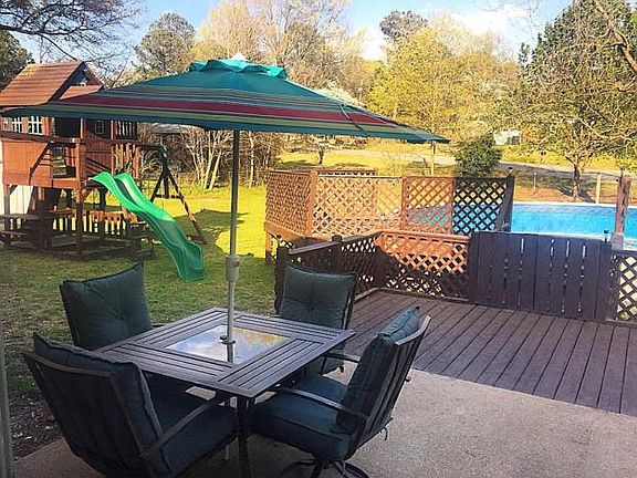 Patio and Deck, lock gate