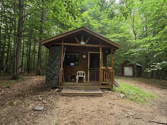 2nd image of 14739 Nine Mile Rd