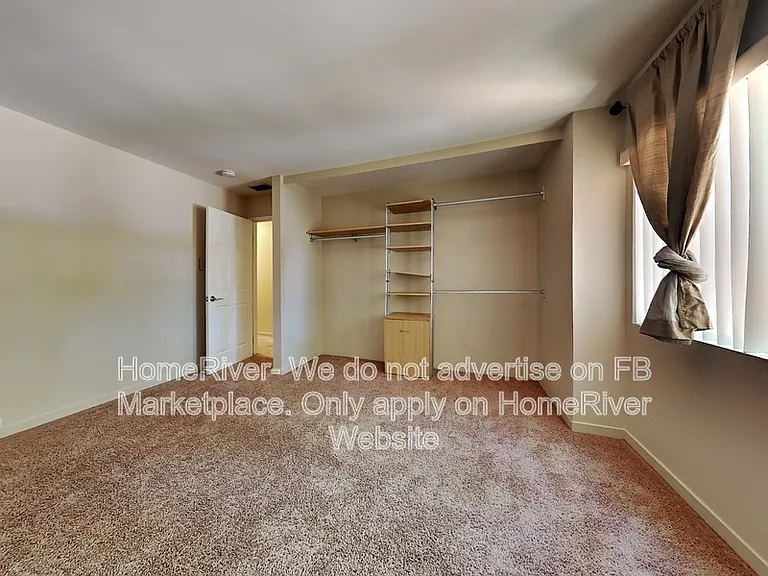 2270 Woodside Ln #6 — Photo 11