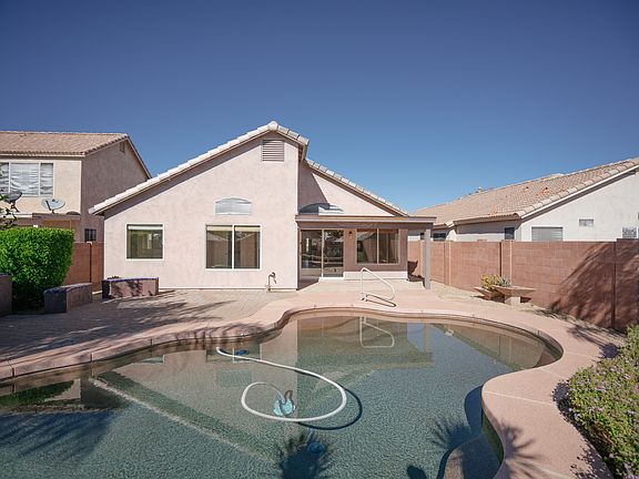 5th image of 917 E Montoya Ln