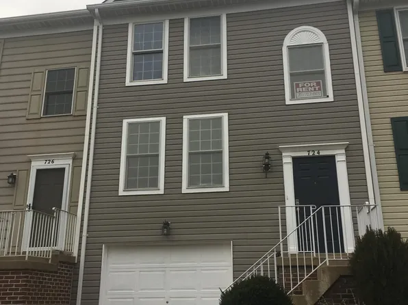 724 Hetzel Ter SE, Leesburg, VA 20175