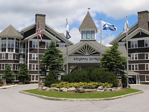 2nd image of 120 Allegheny Spgs