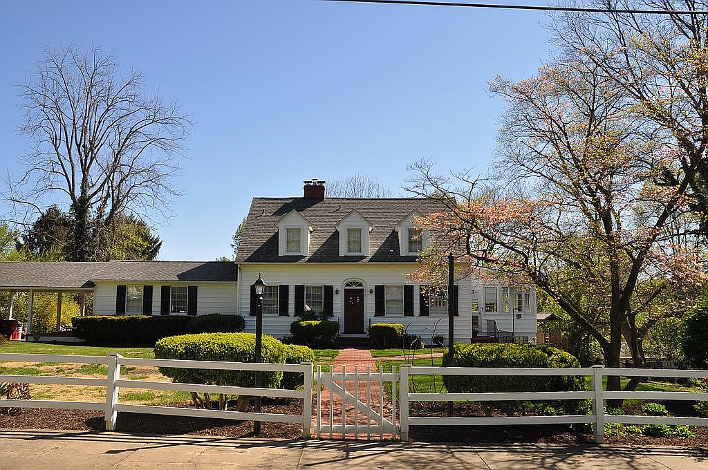 615 S Mildred St, Charles Town, WV 25414 Zillow