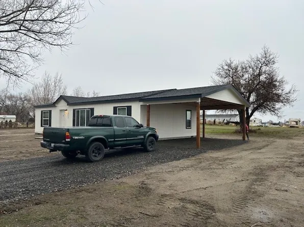 70239 Pioneer Ln, Boardman, OR 97818