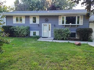 5730 Polk St NE, Fridley, MN 55432