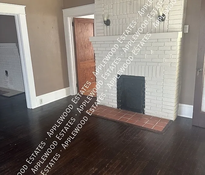 120 Princeton St — Photo 3