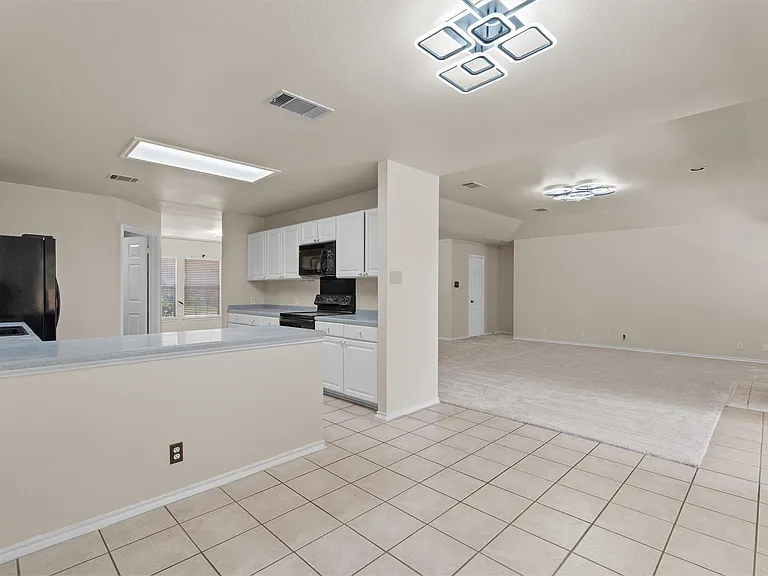 201 Covala Dr — Photo 12