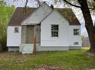 216 S Landrum St, Mount Vernon, MO 65712