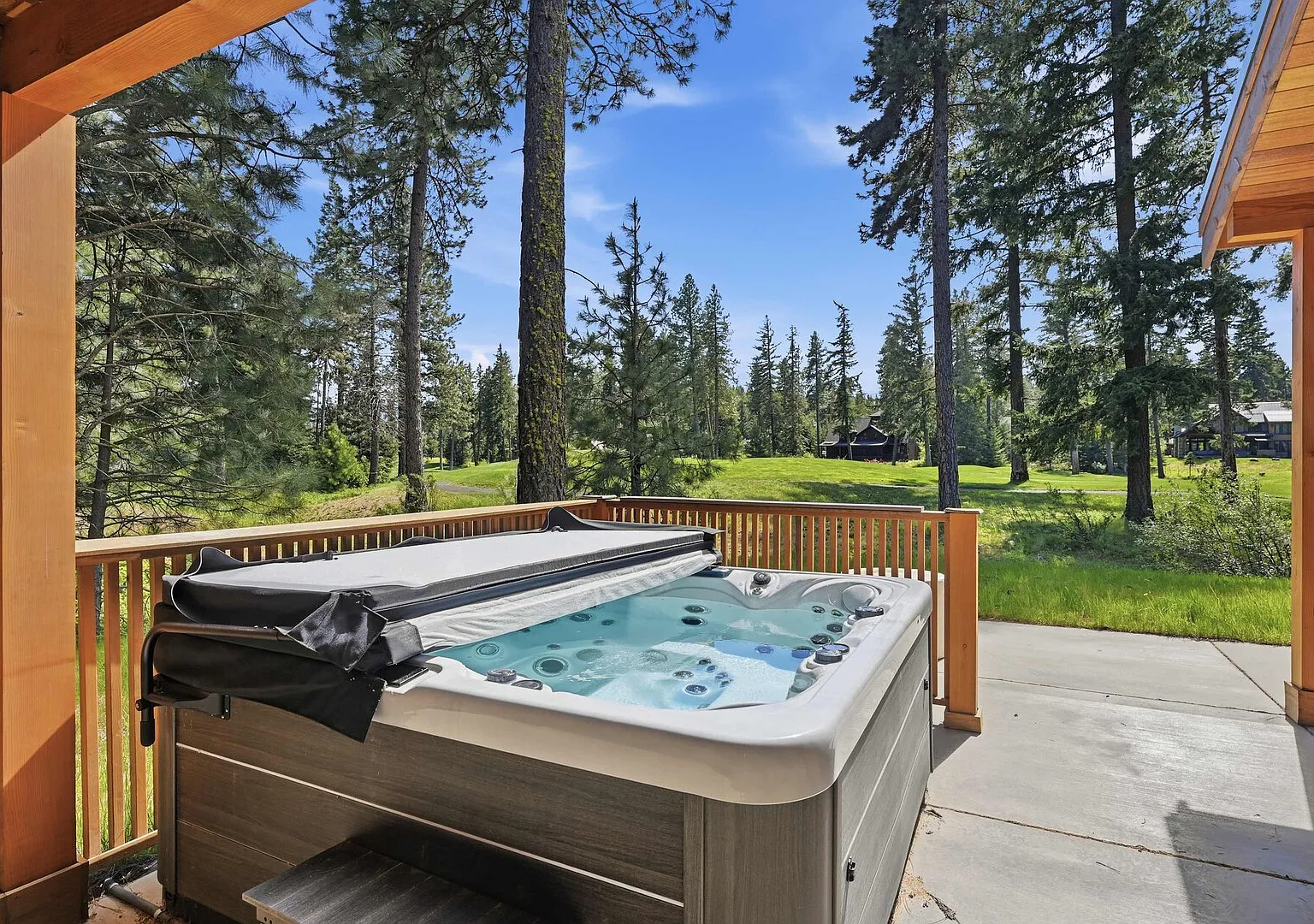 Suncadia-luxury 4bd ensuite spa retreat & on-site EV charger on — Photo 4