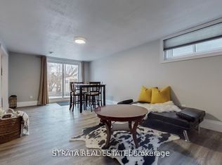 689 Balaton Ave, Pickering, ON L1W 1W2