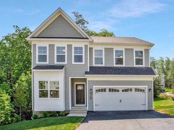 105 Kinsey Dr, Prince Frederick, MD 20678