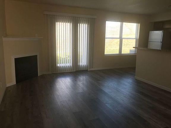 2nd image of 6405 N Chapel Hill Blvd #N102