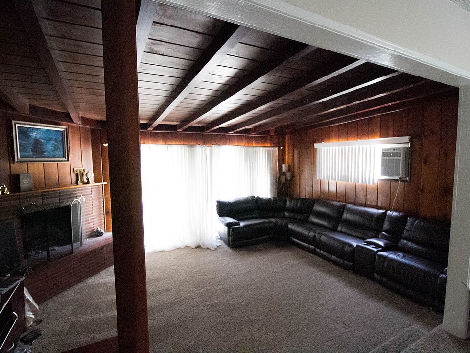 living room addition