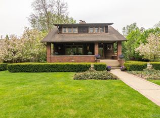 23 Poplar Park Blvd, Pleasant Ridge, MI 48069