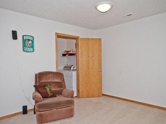 4th image of 3443 Eagle Run Ln