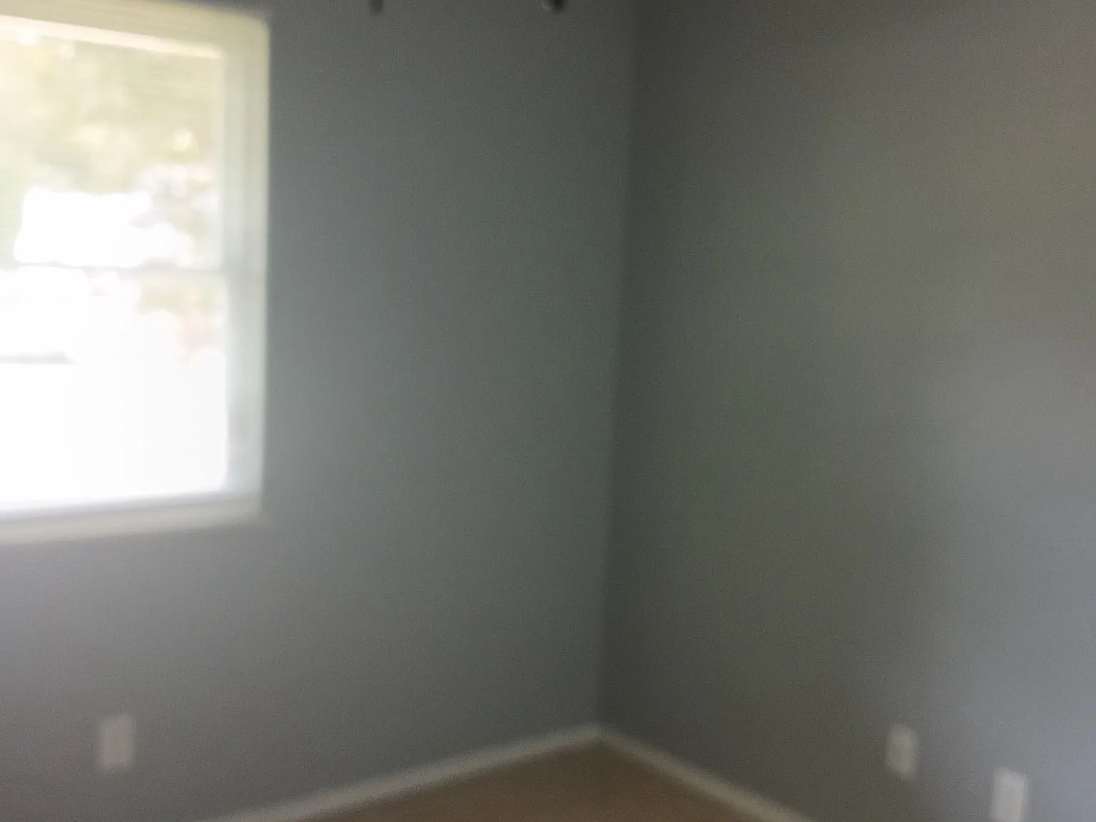 3 bed, 1960 sqft, $2,100 — Photo 3