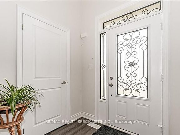 2nd image of 230 Farley Rd #4