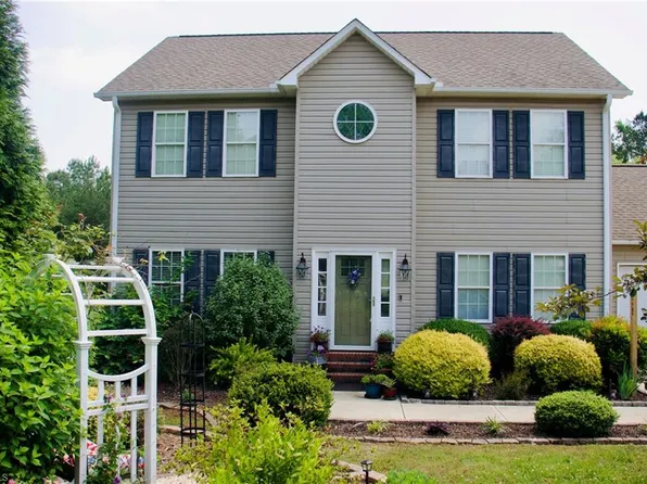 1110 Archer Farm Dr, Salisbury, NC 28144