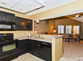 308 Hemingway Ln, Weldon Spring, MO 63304