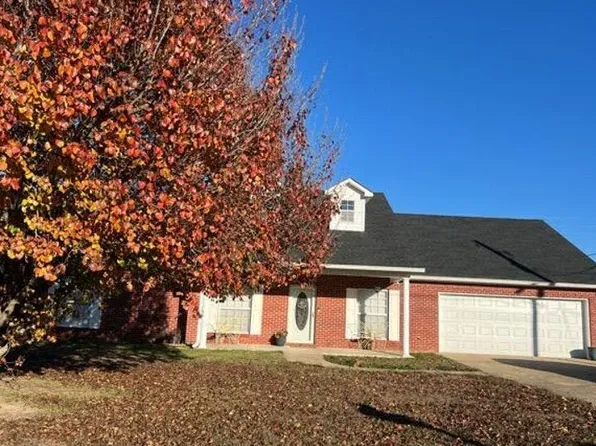 1711 Estelle Dr, Demopolis, AL 36732