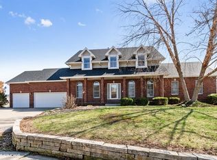 805 NE Vail Ct, Ankeny, IA 50021