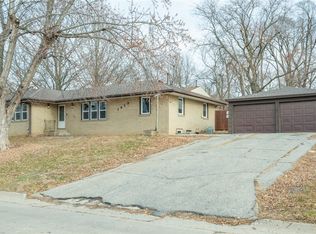 1919 E 31st St, Des Moines, IA 50317